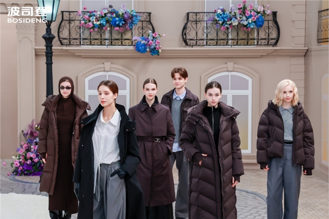 波司登秋冬系列发布会：从保暖功能到风格宣言的时尚跃迁