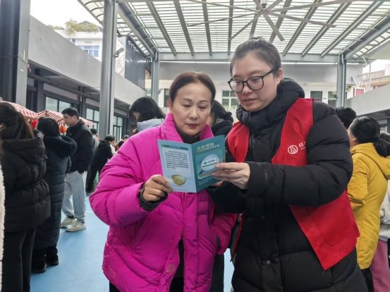 存款保险进乡村，守护村民“稳稳的幸福”