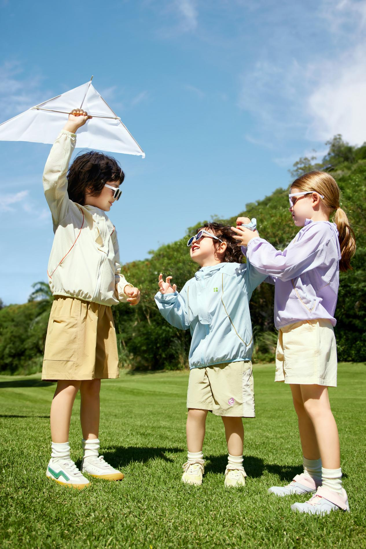 独家解读儿童防晒白皮书:KK树领跑赛道,原纱材质成新趋势