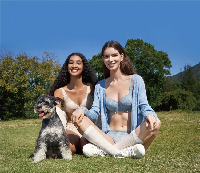 眾多品牌，Cardi B為何選中HSIA遐這個(gè)中國內(nèi)衣品牌?