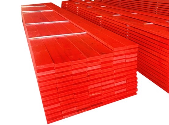 2025年度水泥地面挡板厂家TOP3推荐：稳固耐用与高效施工之选