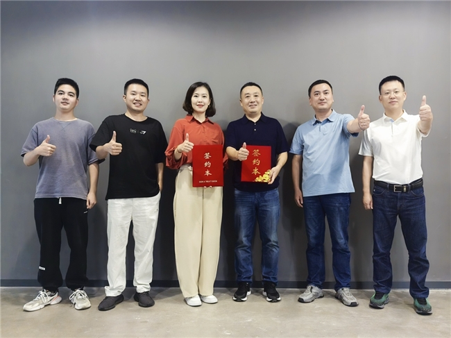 天猫二轮车x超威门店之家重磅签约！百万线上订单直派，门店老板躺着接生意｜双11速递第1张