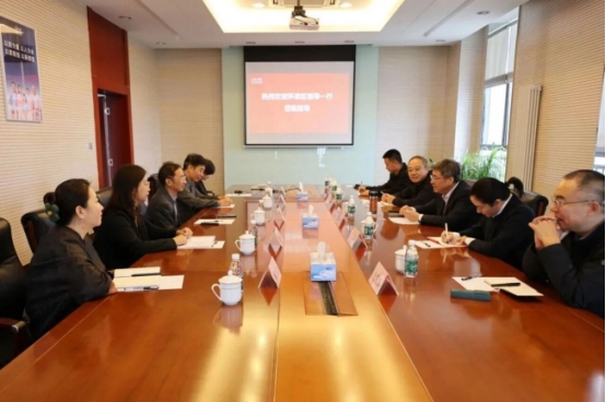 怀柔区委常委、常务副区长王建刚一行莅临东方红航天生物调研指导