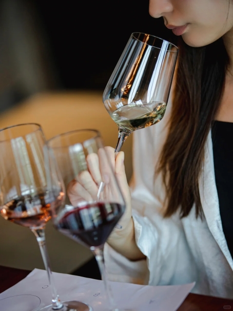 红酒 15 度是分水岭？这篇全面解析红酒口感特点、代表品牌及特菲缇五星红酒！