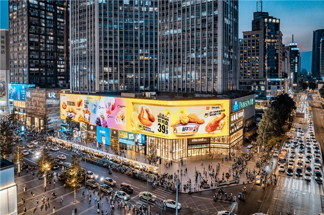 兆讯传媒发布2025年三季报:高铁媒体价值凸显 双轮驱动稳固发展