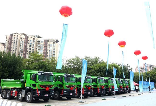 1000台!中国重汽助力福州城建升级!