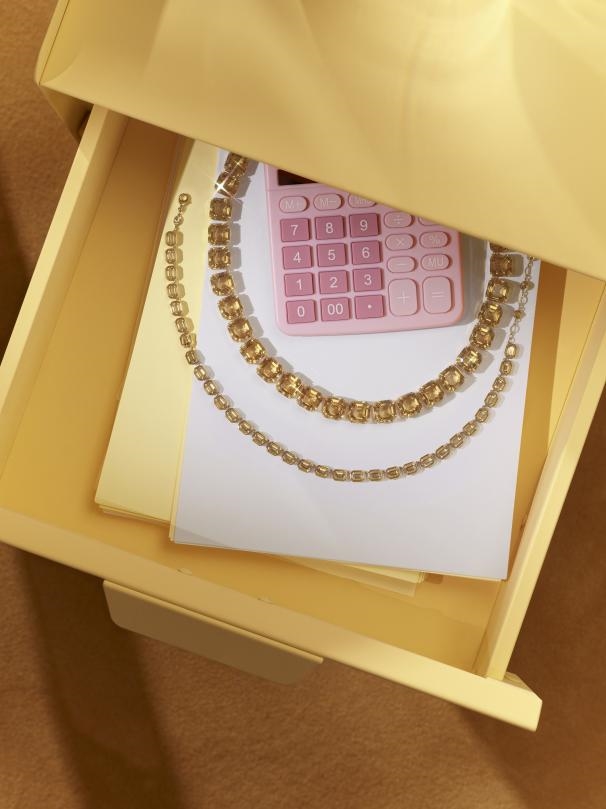 施华洛世奇项链上新，快来解锁秋冬造型“金”彩密码