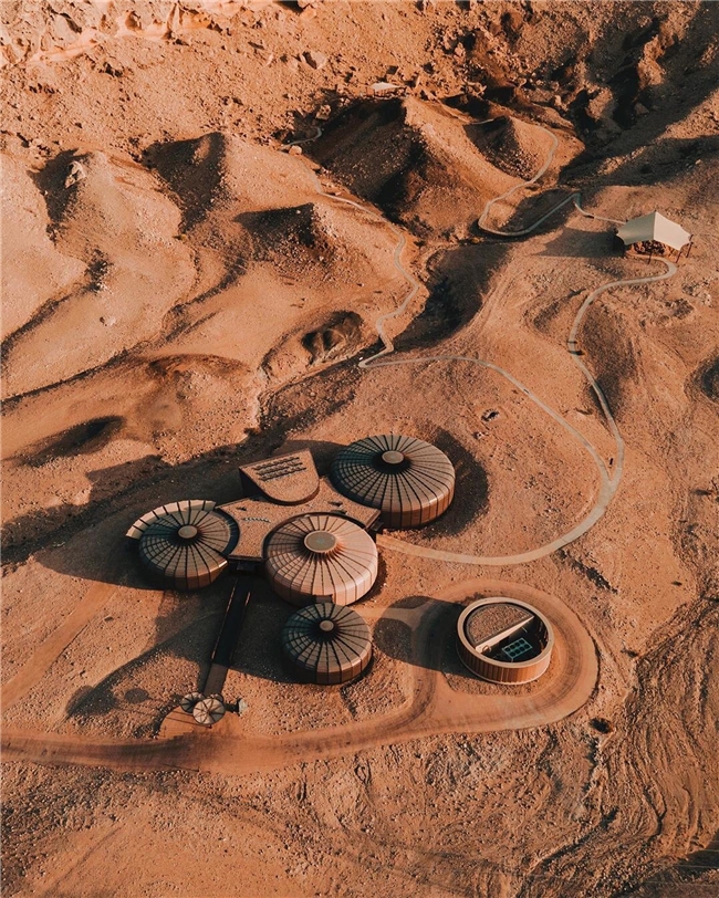 沙迦2日打卡计划 | 逛古城吃漂亮饭，探沙漠看野生动物