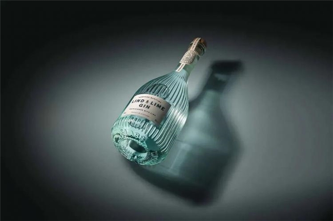 简约风、小清新风齐上阵!这些饮用水&饮品包装设计,藏着满满的仪式感