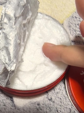 怒推！被德国留学闺蜜安利的德国“大红饼”护手霜，简直是我的冬季救星！