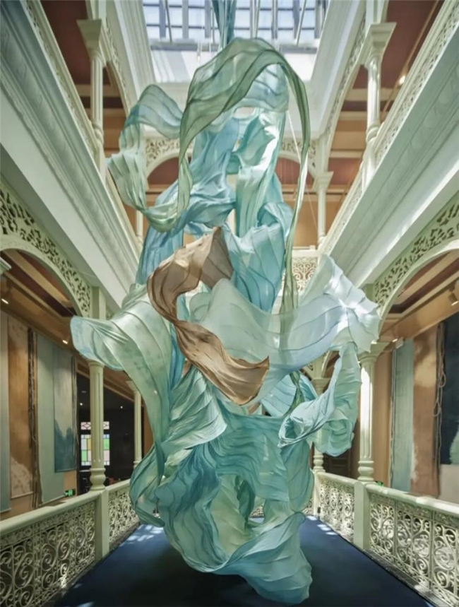 从皮影到装置艺术:非遗如何重塑当代艺术的美学表达