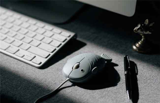 10款创意鼠标大盘点:从摸鱼神器到元宇宙适配,覆盖游戏、办公多场景
