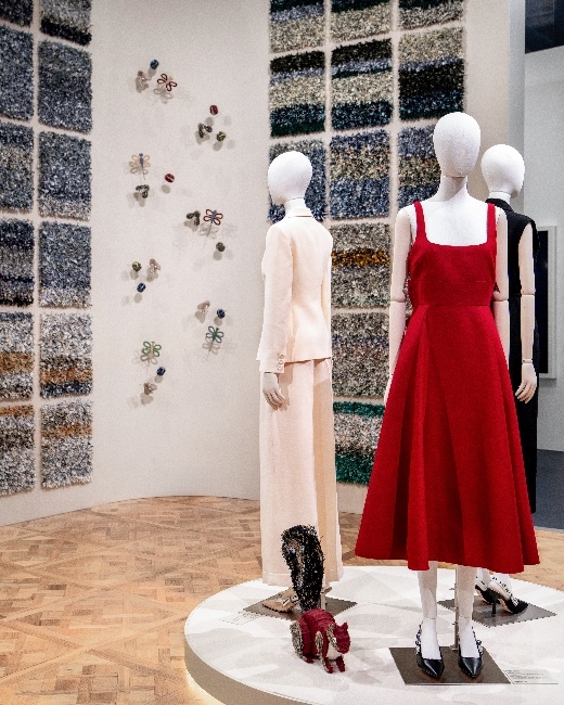 进博会迪奥展区：可持续时尚的现在与未来