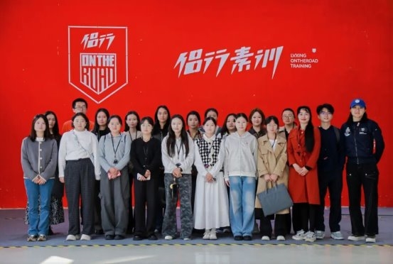 甘孜州青年志愿者赴浙江、江苏开展研学实践活动