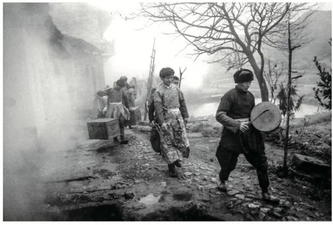 邓勇镜头下的赣傩:面具后的人神共生