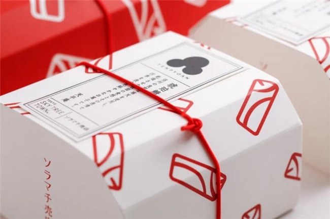 从抹茶包装到酒店视觉，粟辻美早的美学实践