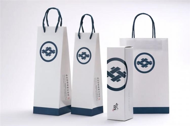 从抹茶包装到酒店视觉，粟辻美早的美学实践