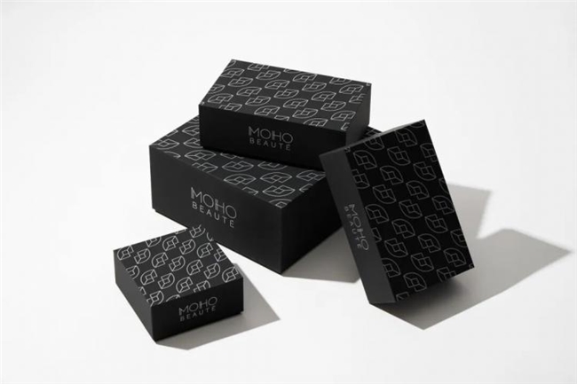 从抹茶包装到酒店视觉，粟辻美早的美学实践