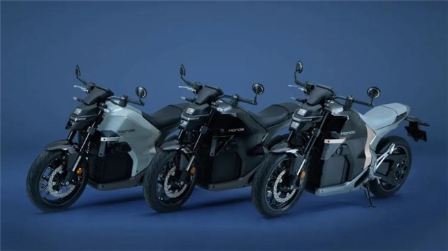 告别红底银翼!本田燃油旗舰车型启用「Flagship WING」新徽章