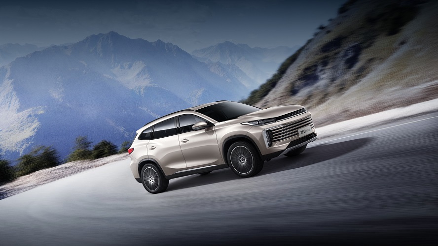 星途品牌购车狂欢节限时抢购，凌云曜夜版限时补贴3.8万元