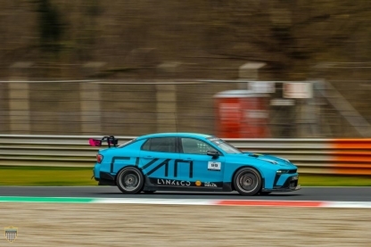 七年九冠|领克CyanRacing车队加冕2025TCR世界巡回赛年度车队&车手双料冠军第9张-51汽车