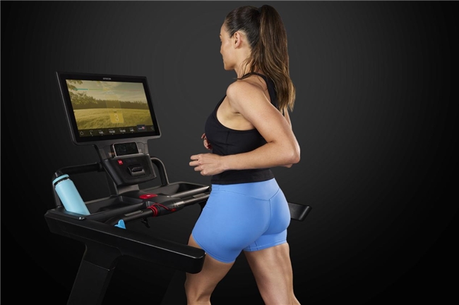 Precor必确Breakaway跑步机｜静谧、稳定与全能，引领未来健身新标准