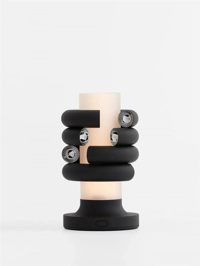 拒绝平庸！5款创意灯具封神，氛围感直接拉满