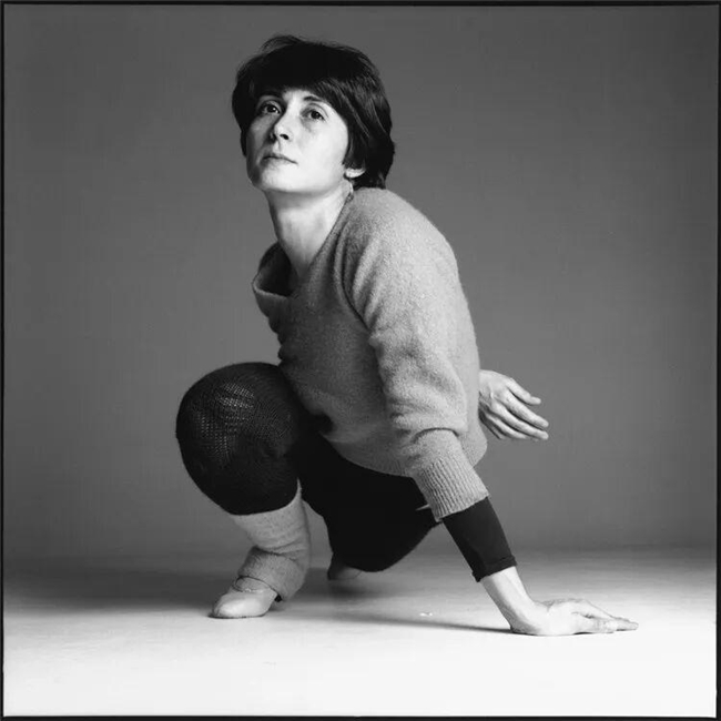 光影定格的灵魂诗,理查德・艾维顿的摄影哲学