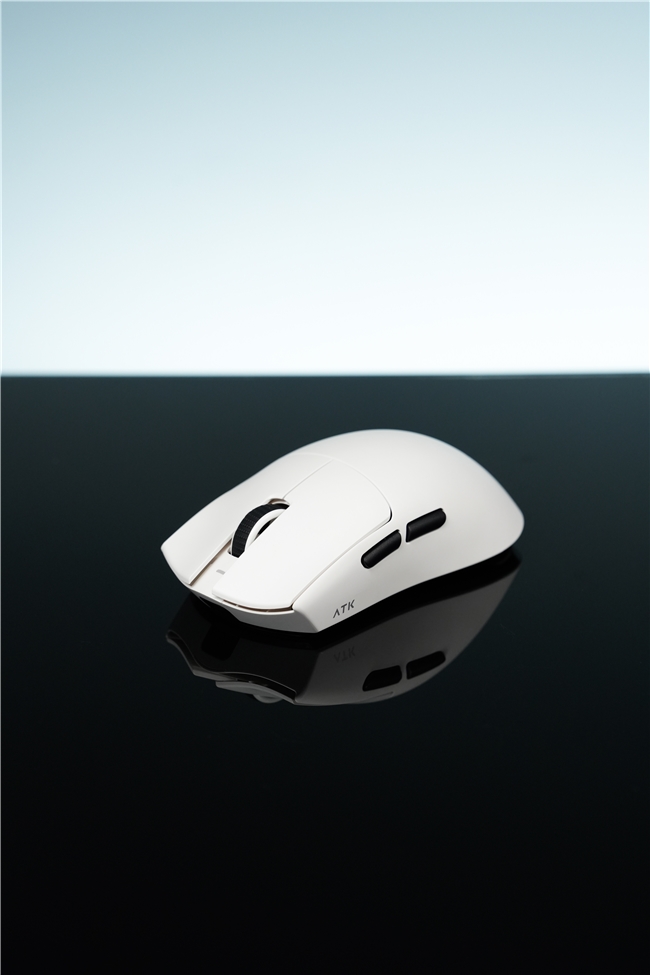 性能跃迁！全新自研54系列绝鲨MAX方案 ATK 烈空X1 V2鼠标 焕芯登场！