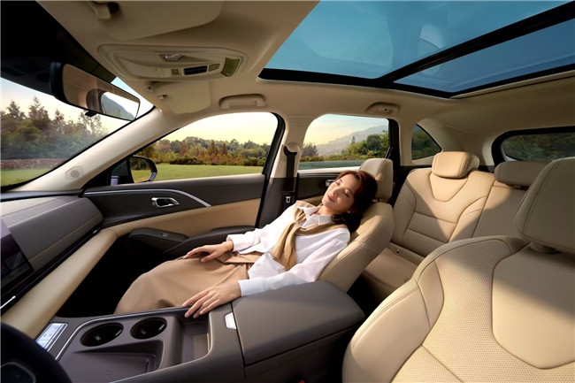 重新定义家享SUV！哈弗H6L升舱大空间，让幸福不缺席