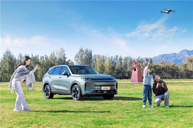 重新定义家享SUV！哈弗H6L升舱大空间，让幸福不缺席