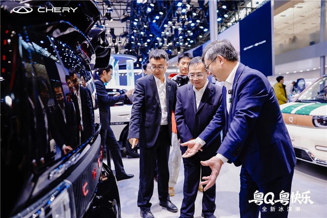 广州车展流量新宠，全新QQ3&全新冰淇淋演绎时尚“粤”章