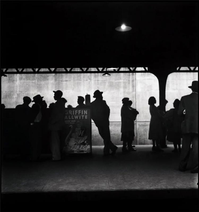 22万张档案中精选！马格南镜头里的美国众生相