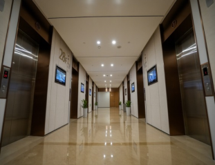 从雨水回收到光伏发电：中国人寿绿色楼宇的全周期生态实践