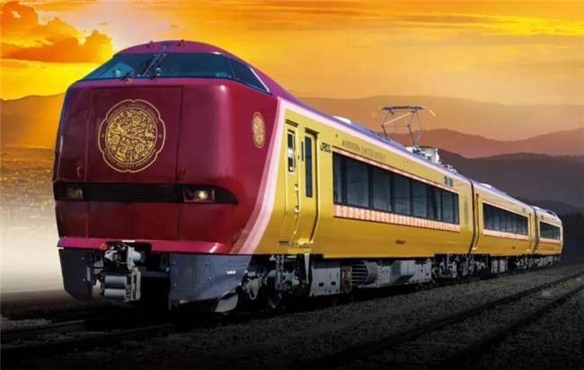 赤金与墨绿的碰撞!奈良特快双车组设计解锁古都双重气质