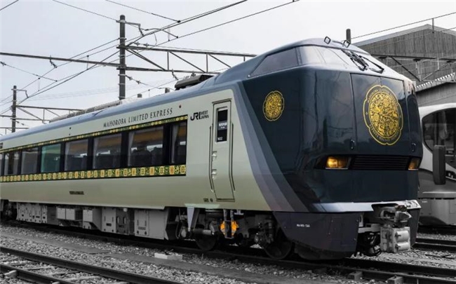 赤金与墨绿的碰撞!奈良特快双车组设计解锁古都双重气质