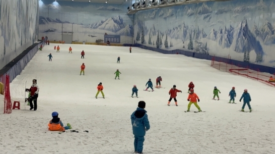 2025年“奔跑吧·少年”暨“黔行少年”全省未成年人体育公益冬令营滑雪训练营第三期活动圆满落幕