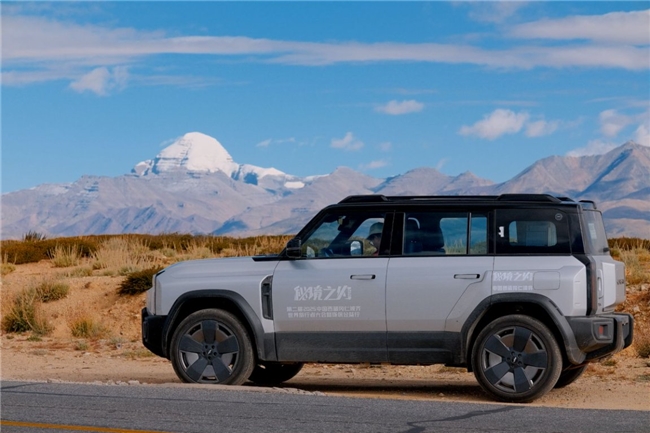 冈仁波齐环保之行，奇瑞风云X3L以实力与责任护航秘境之旅