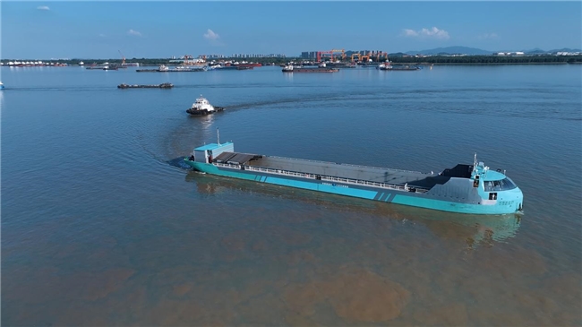 百年船厂创新跃迁：何以从长江驶向深蓝，于海事展上定义未来