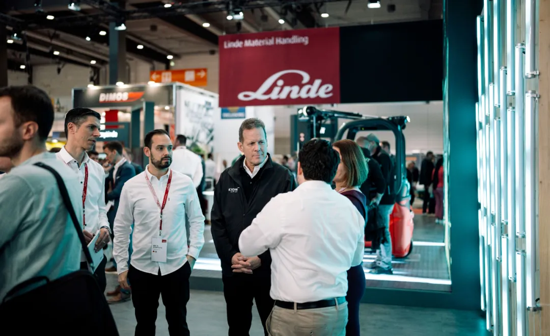 凯傲集团在2025 LogiMAT上展示物理人工智能解决方案 智能设备 第3张 凯傲集团在2025 LogiMAT上展示物理人工智能解决方案 智能设备 第3张