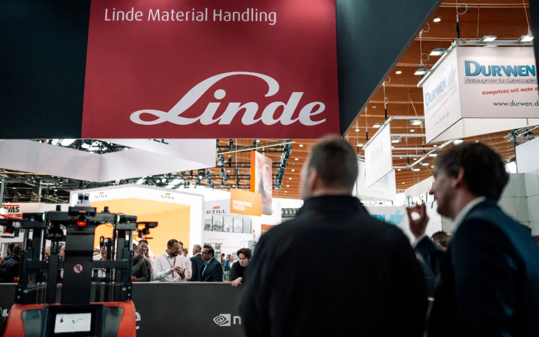 凯傲集团在2025 LogiMAT上展示物理人工智能解决方案 智能设备 第4张 凯傲集团在2025 LogiMAT上展示物理人工智能解决方案 智能设备 第4张