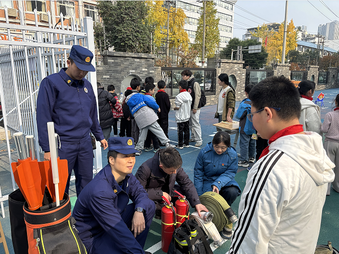 成都地铁各党支部开展多样活动，深化党建品牌助力运营发展