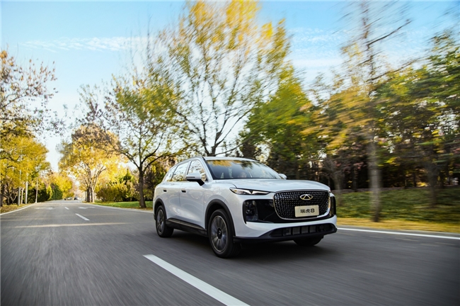 硬核全能+电感体验，第五代瑞虎8轻松搞定家庭出行