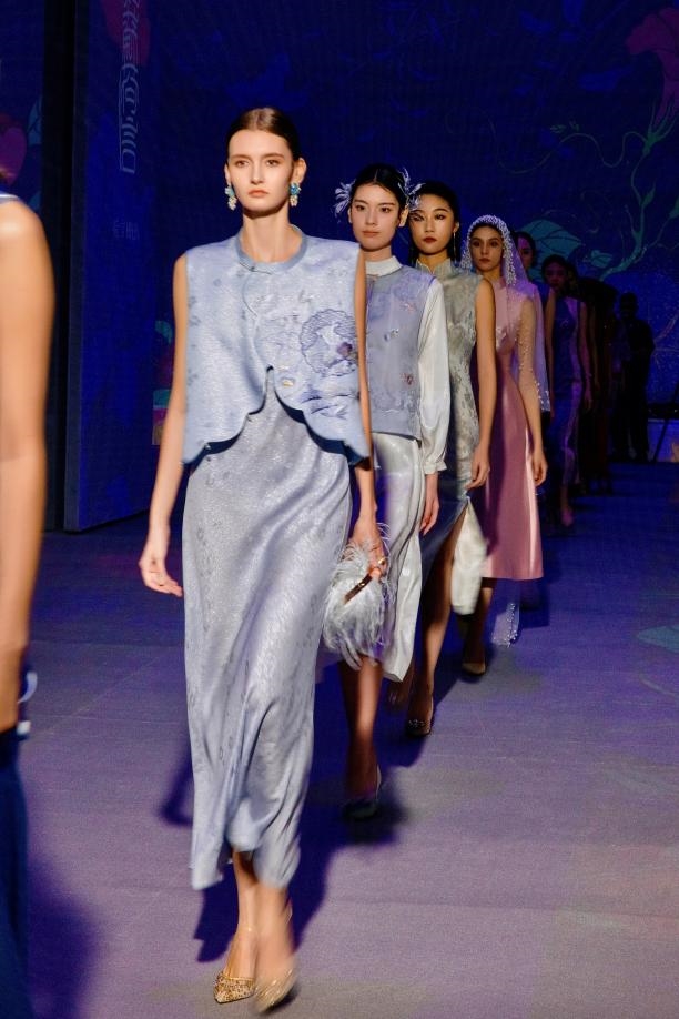 ����HEYENSS2026�������һ֦�� �������Բ����Ļ