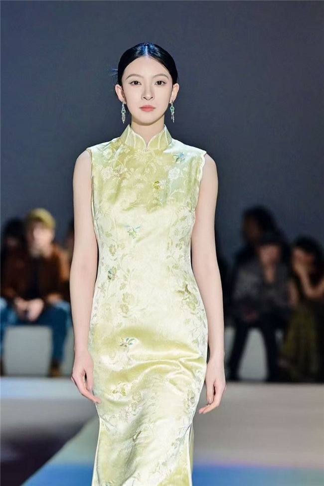 ����HEYENSS2026�������һ֦�� �������Բ����Ļ