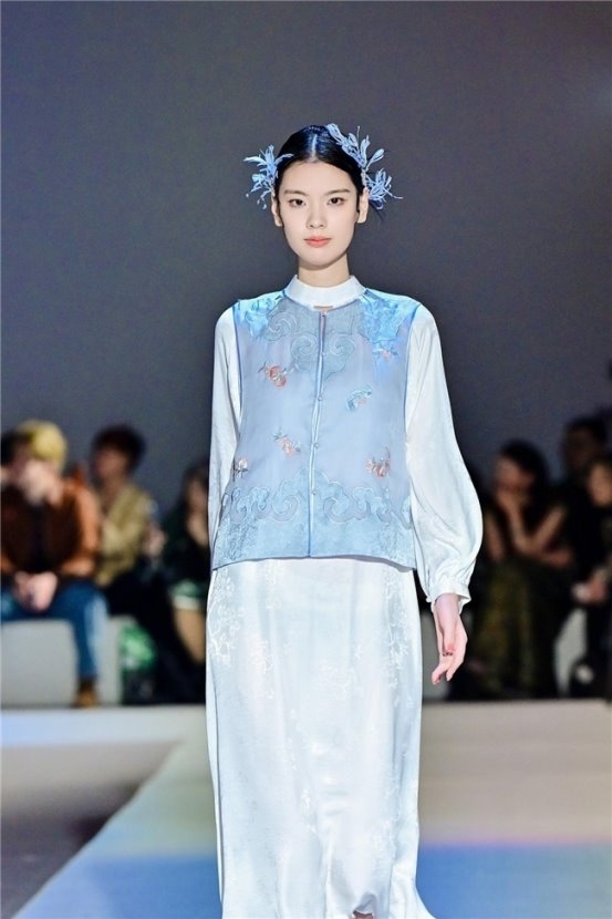 ����HEYENSS2026�������һ֦�� �������Բ����Ļ