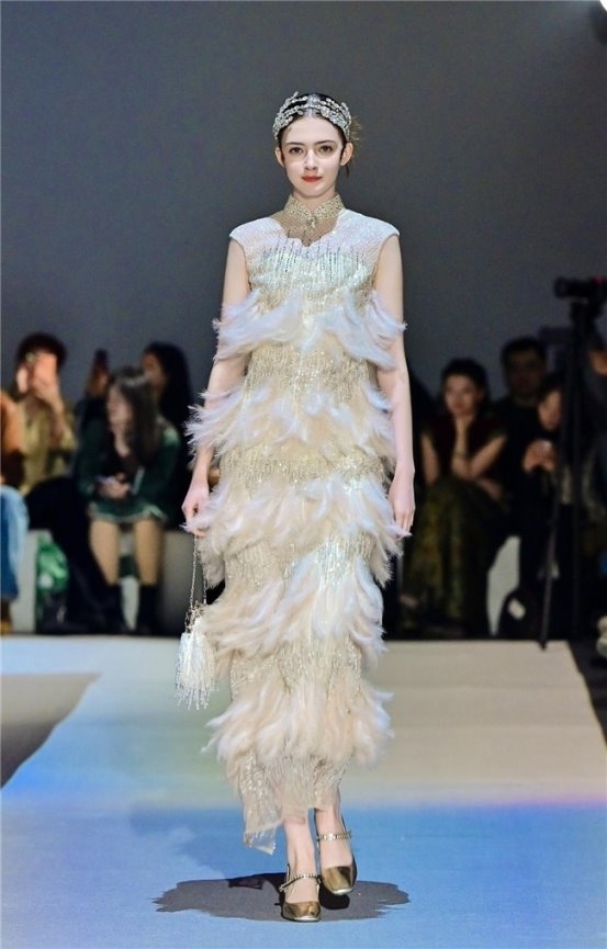 ����HEYENSS2026�������һ֦�� �������Բ����Ļ