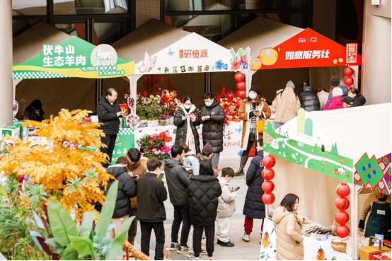 非遗花灯、喷空剧场……郑州这场跨年盛宴等你来！