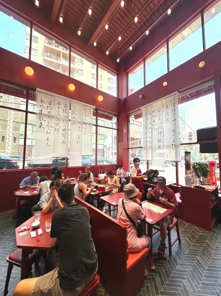 “现包现煮”遇数字生态：睿食拓携手喜家德以匠心筑牢中餐出海根基