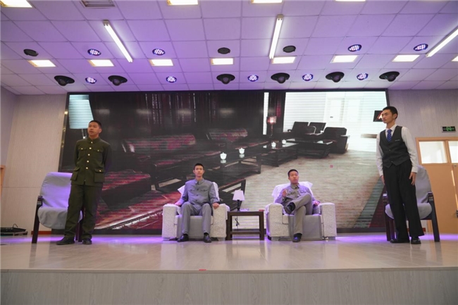 科技赋能承薪火 文化铸魂传精神 良乡二中举办纪念钱学森归国70周年暨建校50周年成果汇报展